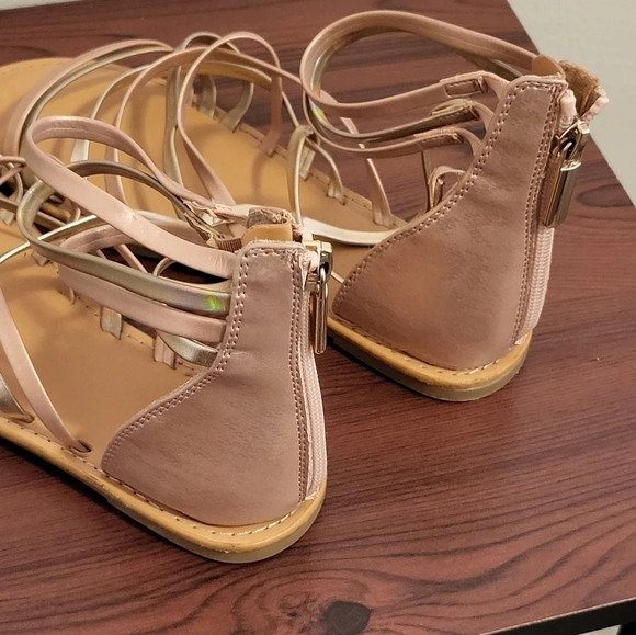 Girls' Zipper Metallic Ankle Strap Sandals (Size 4) - Picture 4 of 10